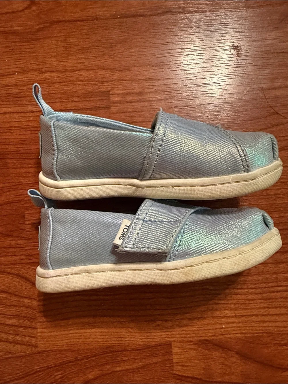 TOMS Kids Shimmery Light Blue Slip-On Casual Shoes - size 6
